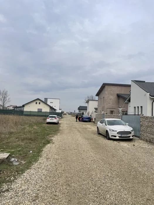 Imagine 1/8: Vand sau schimb cu auto, garsoniera Teren Domnesti Teghes langa A0 | Preț: 35.500 EUR | Locație: București, București Vand sau schimb cu auto, garsoniera Teren Domnesti Teghes langa A0 - București, București - 35.500 EUR - imagine 1 din 8 - anunț second hand