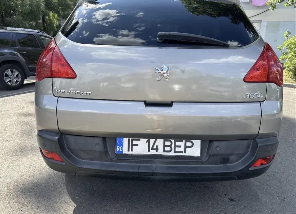 Imagine 1/7: Peugeot 3008 schimb variante | Peugeot 3008 | Preț: 3.500 EUR | Locație: Sector 4, București Peugeot 3008 schimb variante - Peugeot - 3008 - anul 2011 - Sector 4, București - 3.500 EUR - imagine 1 din 7 - mașină second hand