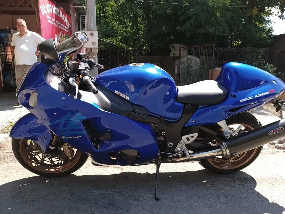 Imagine 1/5: Suzuki hayabusa / variante | Suzuki | Preț: 7.500 EUR | Locație: Oltenița, Călărași Suzuki hayabusa / variante - Suzuki - anul 2007 - Oltenița, Călărași - 7.500 EUR - imagine 1 din 5 - motocicletă second hand