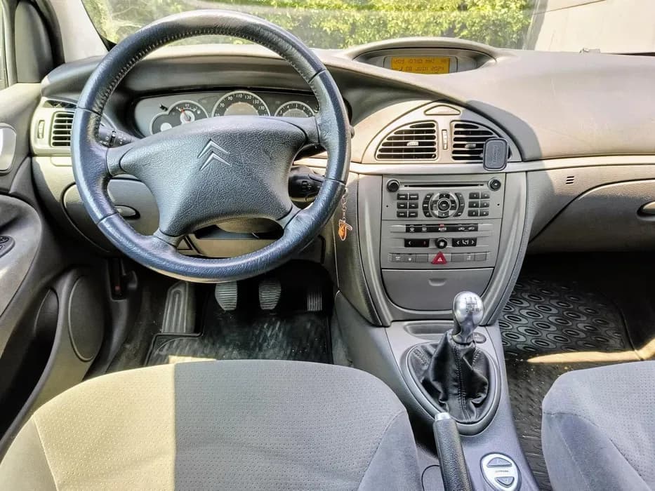 Imagine 1/6: Citroen C5 1.8 benzina - pret fix | Citroën C5 | Preț: 1.000 EUR | Locație: București, București Citroen C5 1.8 benzina - pret fix - Citroën - C5 - anul 2005 - București, București - 1.000 EUR - imagine 1 din 6 - mașină second hand