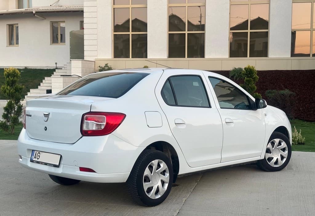 Imagine 1/4: “””””” Dacia Logan 1,5 Dci Euro6 “”””””” | Dacia Logan | Preț: 4.800 EUR | Locație: Pitești, Argeș “””””” Dacia Logan 1,5 Dci Euro6 “”””””” - Dacia - Logan - anul 2015 - Pitești, Argeș - 4.800 EUR - imagine 1 din 4 - mașină second hand