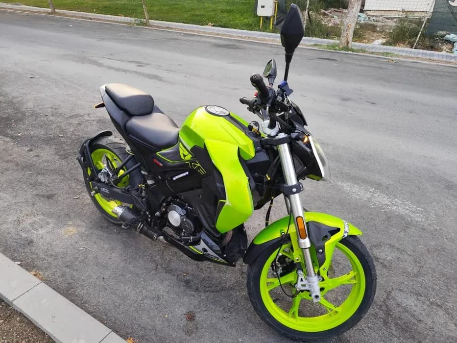 Imagine 1/7: Vând sau variante keeway rkf 125 cc | Preț: 2.500 EUR | Locație: Constanța, Constanța Vând sau variante keeway rkf 125 cc - anul 2020 - Constanța, Constanța - 2.500 EUR - imagine 1 din 7 - motocicletă second hand