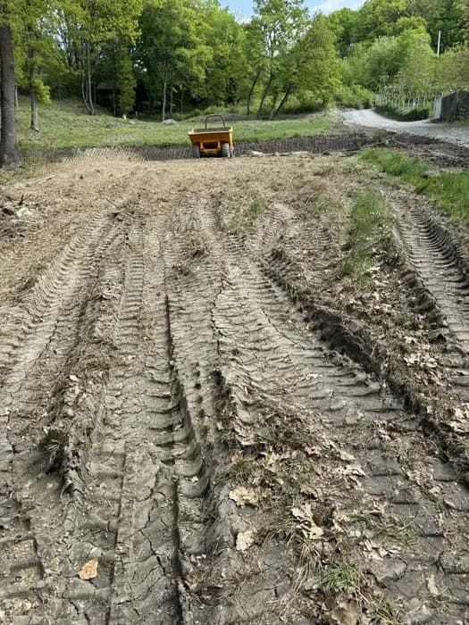 Imagine 1/2: Vand sau schimb teren 1032m2 sfantu ion | Preț: 99.000 EUR | Locație: Cluj-Napoca, Cluj Vand sau schimb teren 1032m2 sfantu ion - Cluj-Napoca, Cluj - 99.000 EUR - imagine 1 din 2 - anunț second hand