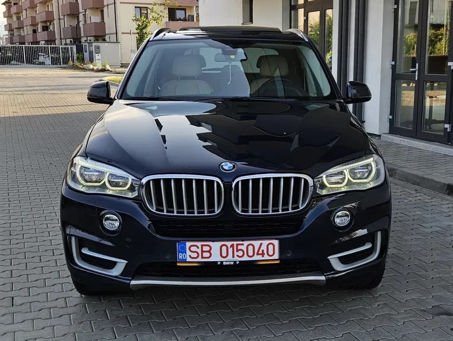 Vand sau schimb Bmw X5 F15 3.0 diesel 2015 | Preț: 18.900 EUR | Locație: Sibiu, Sibiu Vand sau schimb Bmw X5 F15 3.0 diesel 2015 - Sibiu, Sibiu - 18.900 EUR - mașină second hand