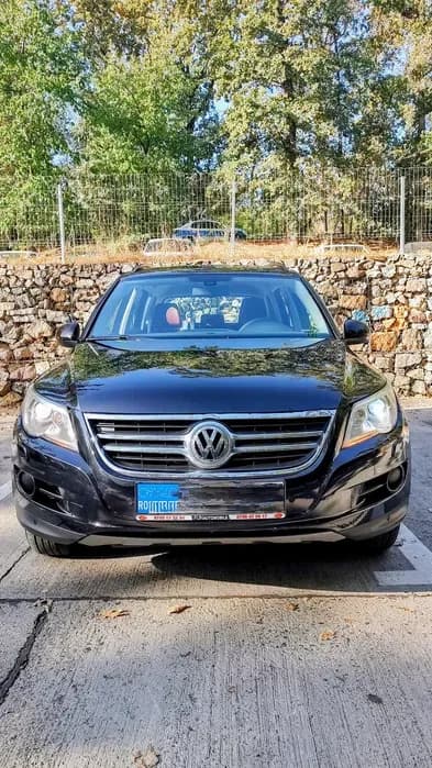 Imagine 1/8: Vând/Schimb Volkswagen Tiguan 1.4 TSI 4x4 Full piele | Webasto | Xenon | Volkswagen Tiguan | Preț: 5.800 EUR | Locație: Iași, Iași Vând/Schimb Volkswagen Tiguan 1.4 TSI 4x4 Full piele | Webasto | Xenon - Volkswagen - Tiguan - anul 2009 - Iași, Iași - 5.800 EUR - imagine 1 din 8 - mașină second hand